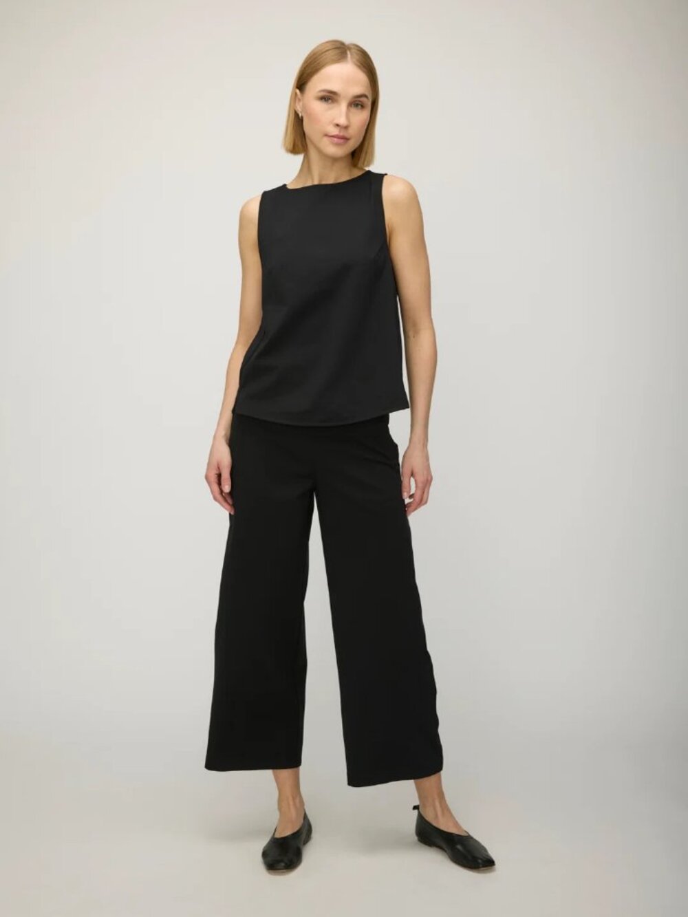 Kit & Ace Maven Wide Leg Cropped Pants | Large